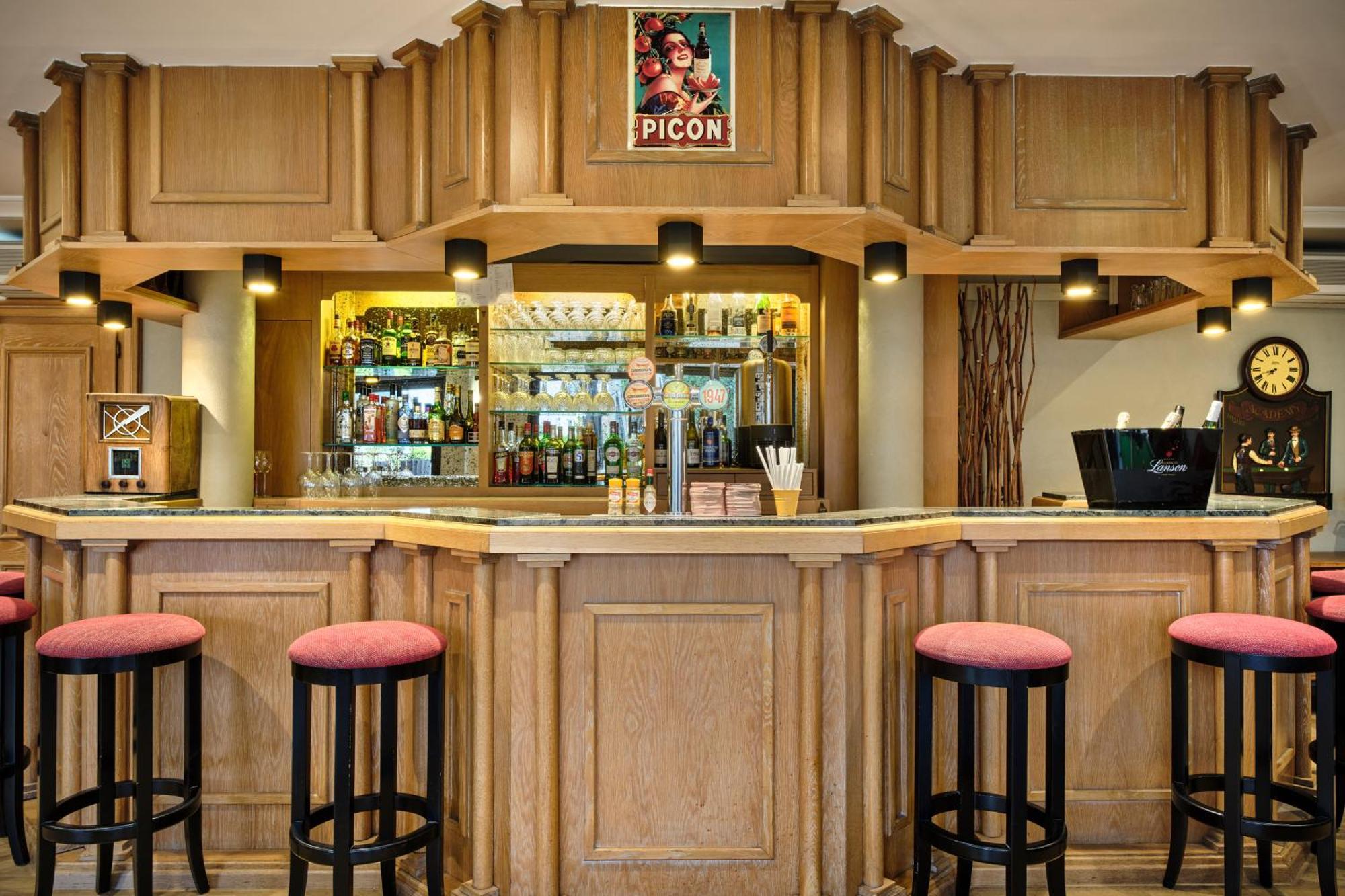 ארשטיין Hotel Restaurant Crystal מראה חיצוני תמונה